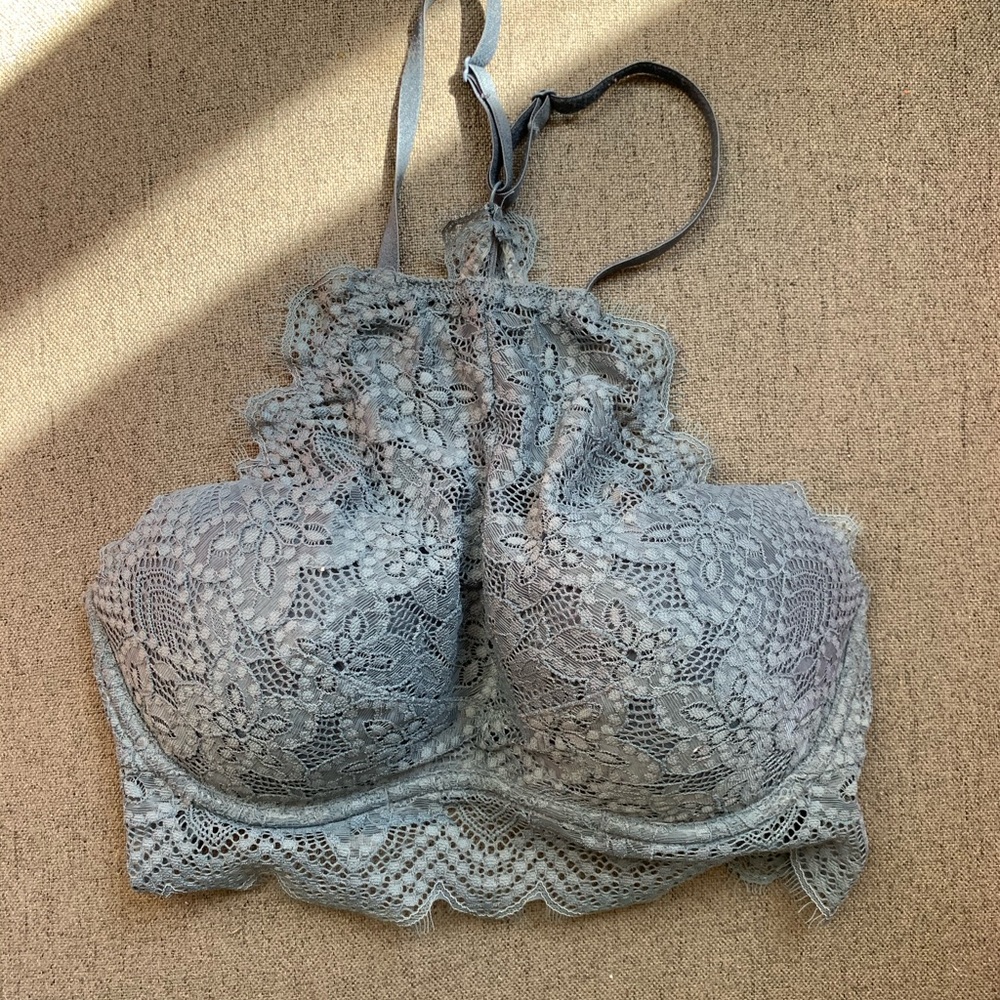 Lace push-up high neck bra